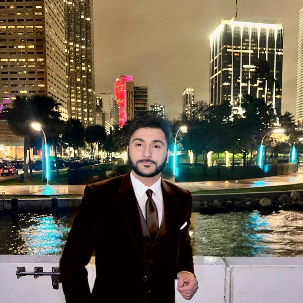 Meet your Posher, Devrim